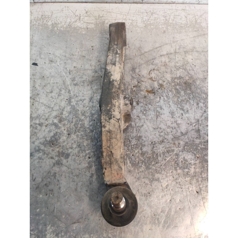 Recambio de brazo suspension inferior delantero izquierdo para iveco daily caja abierta 3.0 diesel referencia OEM IAM   