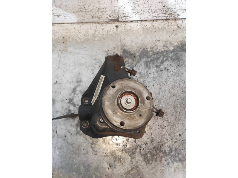 Recambio de mangueta delantera derecha para smart coupe fortwo coupe cdi referencia OEM IAM   