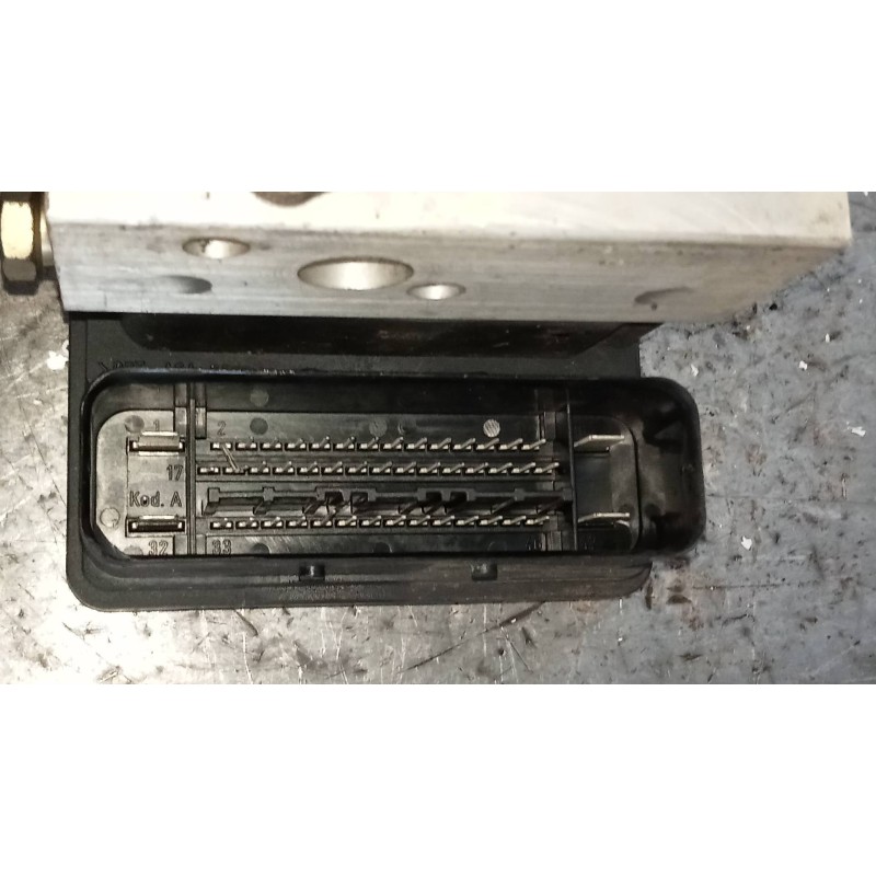 Recambio de abs para ford focus berlina (cak) 1.6 16v referencia OEM IAM 10092501193 5WK84031 10020404024 2M512M110EE