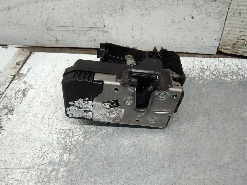 Recambio de motor cierre centralizado delantero izquierdo para opel vivaro combi 2.9t corto referencia OEM IAM 8200008260 911662