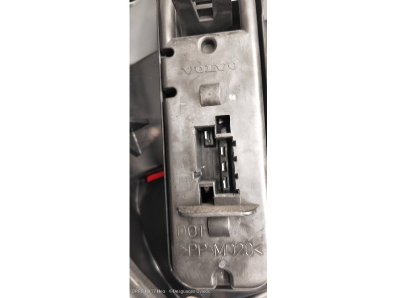 Recambio de piloto trasero derecho para volvo s70 berlina 2.5 d / tdi referencia OEM IAM   