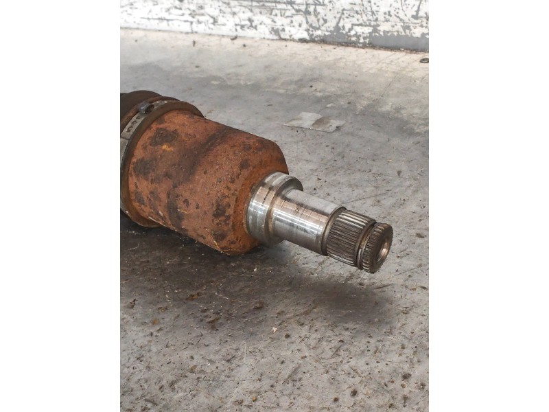 Recambio de transmision trasera derecha para smart coupe fortwo coupe cdi referencia OEM IAM   