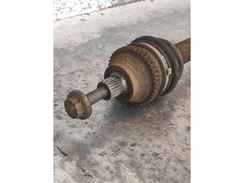 Recambio de transmision trasera derecha para smart coupe fortwo coupe cdi referencia OEM IAM   