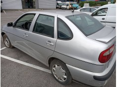 seat cordoba berlina (6k2) del año 2001 2