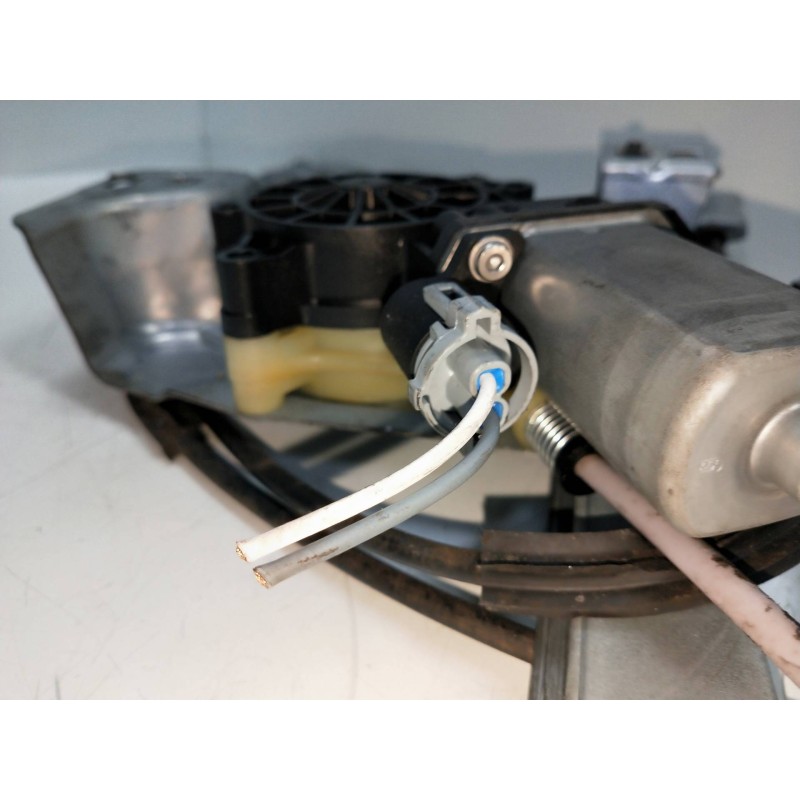Recambio de elevalunas delantero izquierdo para mercedes citan (w415) furgon 1.5 cdi cat referencia OEM IAM   5P