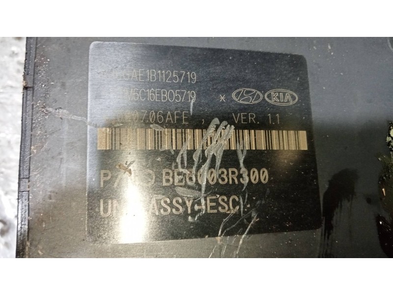 Recambio de abs para kia sportage business 2wd referencia OEM IAM BE6003R300 58920F1100 