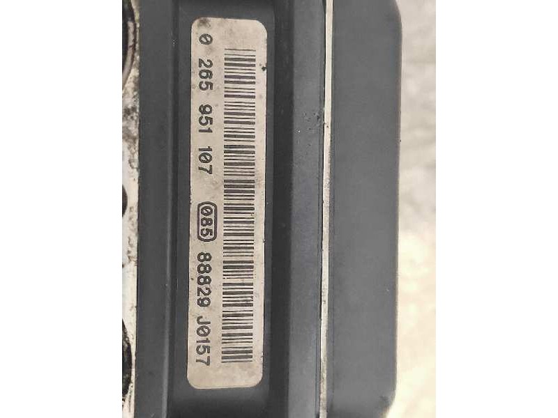 Recambio de abs para mercedes vito combi 06.2003  115 cdi largo (639.703) referencia OEM IAM 0265230407 0265951107 88829J0157 A0