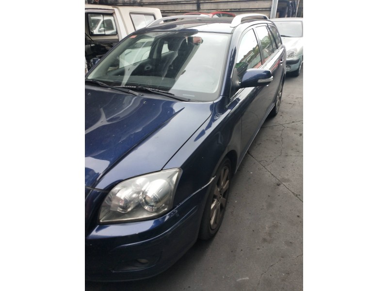 toyota avensis wagon (t25) del año 2008