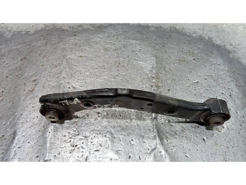 Recambio de brazo suspension superior trasero derecho para kia sportage business 2wd referencia OEM IAM 55100D3050  