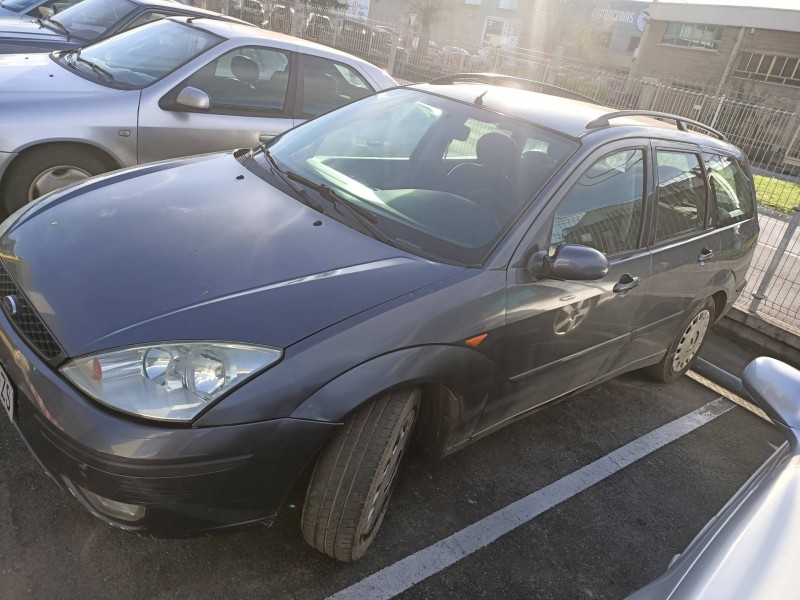 ford focus turnier (cak) del año 2002