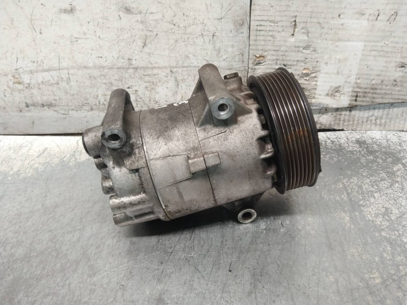 Recambio de compresor aire acondicionado para renault megane ii berlina 5p dynamique referencia OEM IAM 8200457418 01140170 