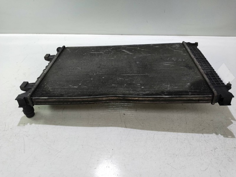 Recambio de radiador agua para audi a6 avant (4b5) 2.5 tdi referencia OEM IAM    Recambio de radiador agua para audi a6 avant (4b5) 2.5 tdi referencia OEM IAM