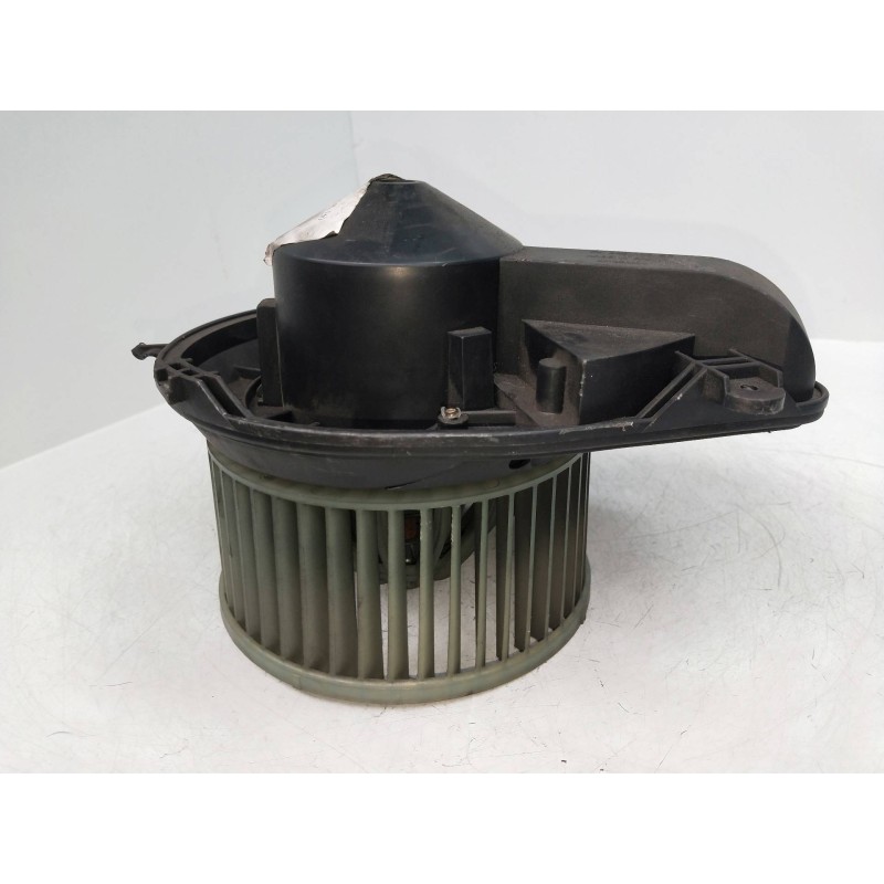 Recambio de motor calefaccion para volkswagen passat berlina (3b3) 1.9 tdi referencia OEM IAM 740221233F 8D1820021 