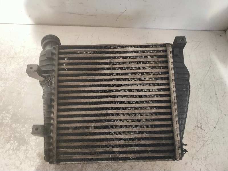 Recambio de intercooler para audi q7 (4l) 3.0 tdi referencia OEM IAM 7L6145804 E3705 