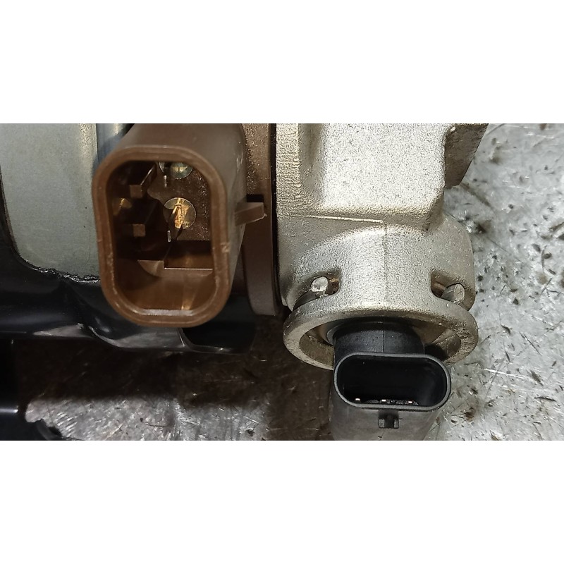 Recambio de filtro gasoil para kia sportage business 2wd referencia OEM IAM 31900F1300  