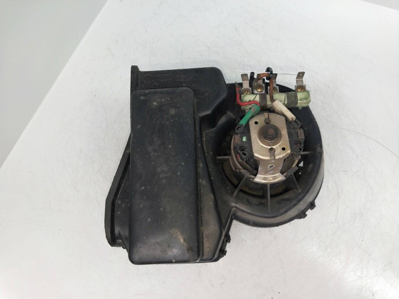 Recambio de motor calefaccion para volkswagen polo (867/871/873) 1.3 referencia OEM IAM 861819021F  