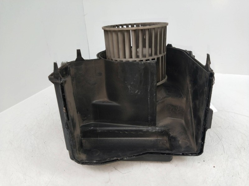 Recambio de motor calefaccion para volkswagen polo (867/871/873) 1.3 referencia OEM IAM 861819021F  