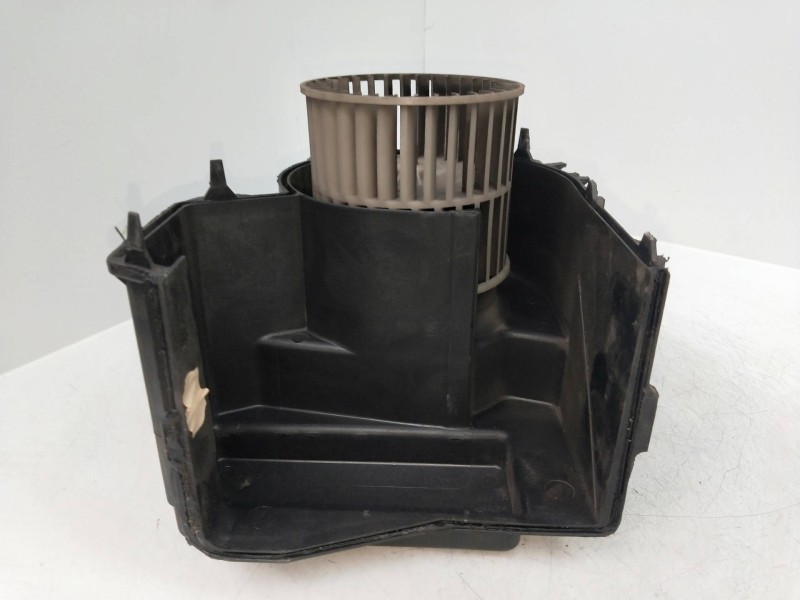 Recambio de motor calefaccion para volkswagen polo (867/871/873) 1.3 referencia OEM IAM 861819021F  