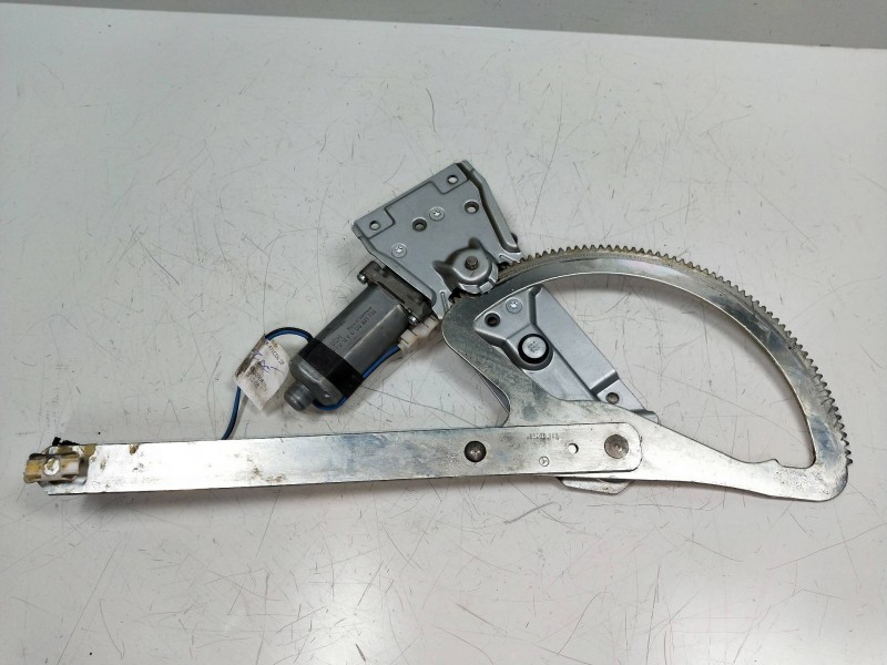 Recambio de elevalunas delantero derecho para mercedes sprinter 02.00  caja cerrada 2.2 cdi cat referencia OEM IAM 113862XXX  2P