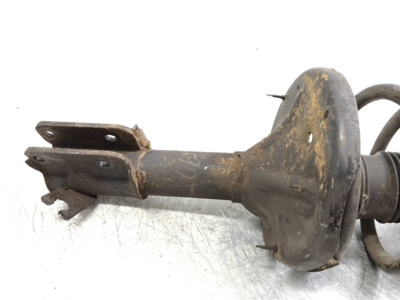 Recambio de amortiguador delantero derecho para hyundai trajet (fo) 2.0 crdi cat referencia OEM IAM   