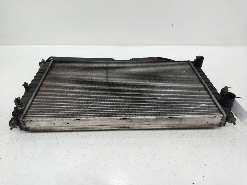 Recambio de radiador agua para audi s8 (d2) 4.2 referencia OEM IAM 4D0121251P 1453208 