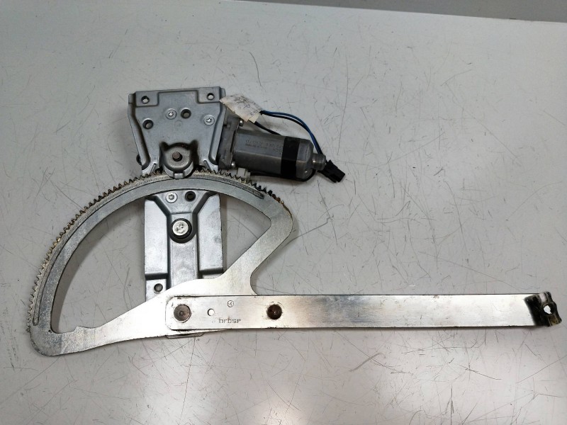 Recambio de elevalunas delantero izquierdo para mercedes sprinter 02.00  caja cerrada 2.2 cdi cat referencia OEM IAM 113863XXX  