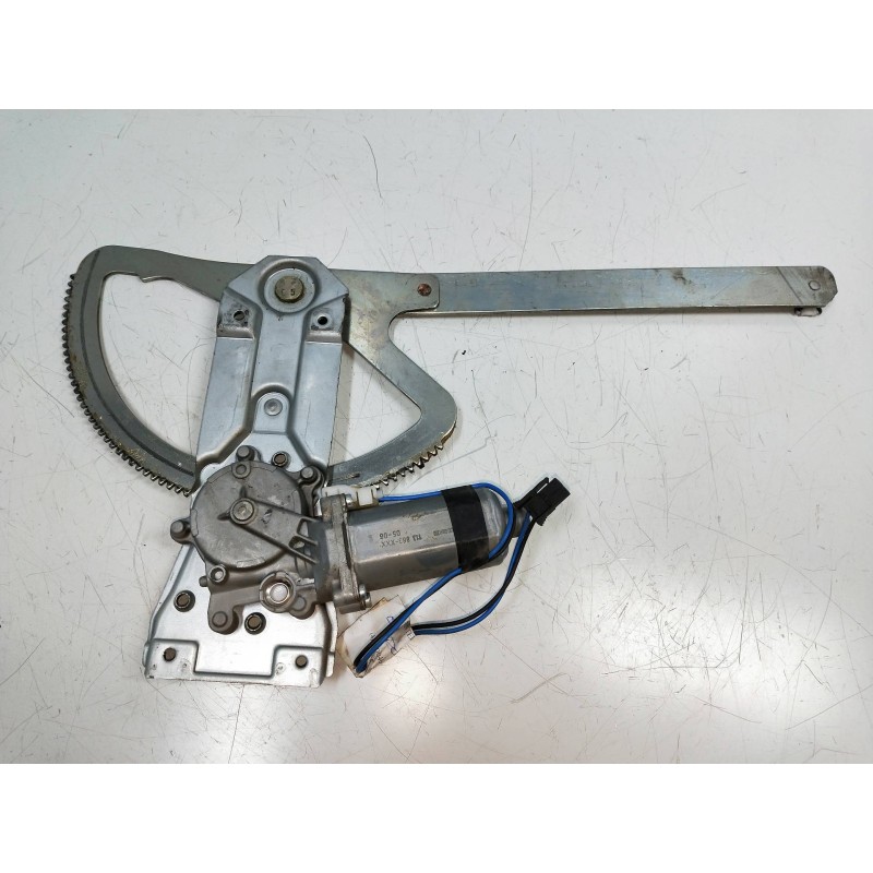 Recambio de elevalunas delantero izquierdo para mercedes sprinter 02.00  caja cerrada 2.2 cdi cat referencia OEM IAM 113863XXX  