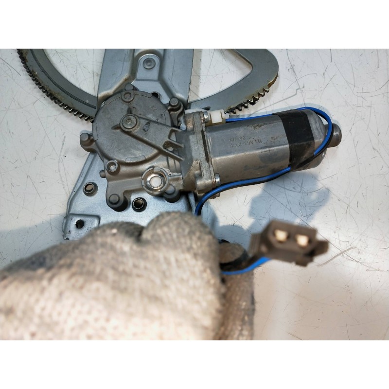 Recambio de elevalunas delantero izquierdo para mercedes sprinter 02.00  caja cerrada 2.2 cdi cat referencia OEM IAM 113863XXX  