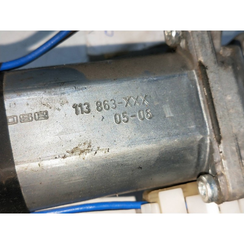 Recambio de elevalunas delantero izquierdo para mercedes sprinter 02.00  caja cerrada 2.2 cdi cat referencia OEM IAM 113863XXX  