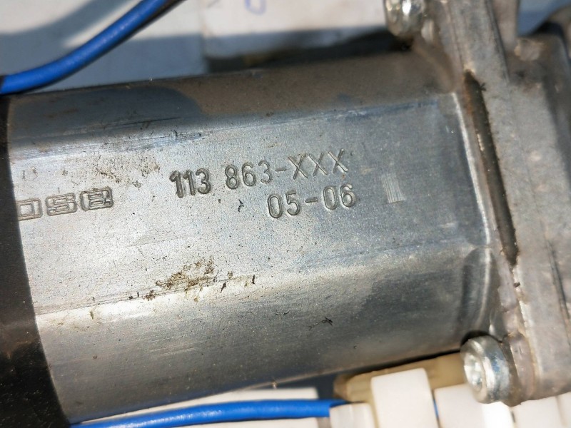 Recambio de elevalunas delantero izquierdo para mercedes sprinter 02.00  caja cerrada 2.2 cdi cat referencia OEM IAM 113863XXX  