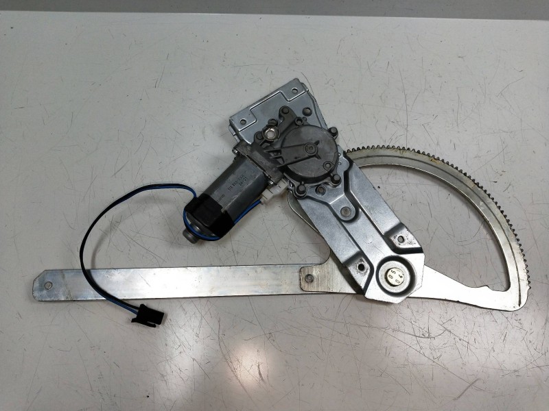 Recambio de elevalunas delantero izquierdo para mercedes sprinterii caja cerrada (desde 01.06) referencia OEM IAM   5P