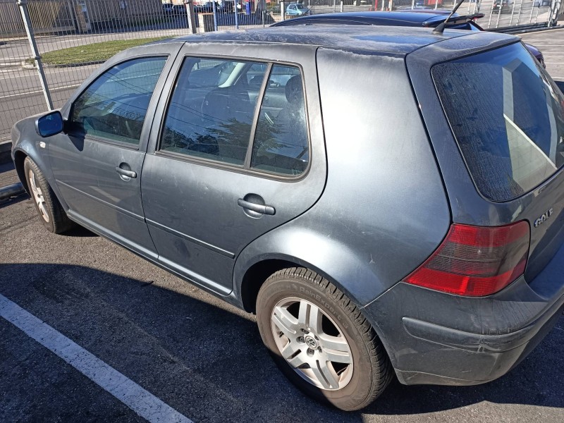 volkswagen golf iv berlina (1j1) del año 2001 volkswagen golf iv berlina (1j1) del año 2001