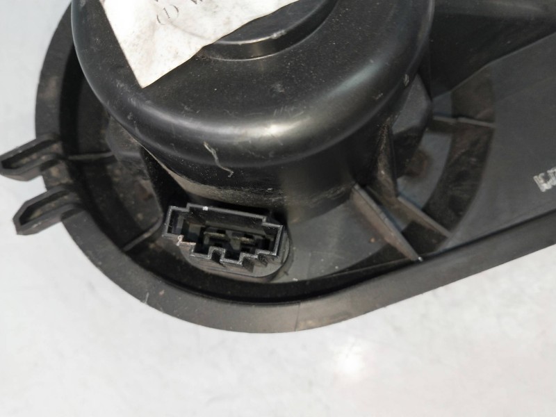 Recambio de motor calefaccion para volkswagen polo berlina (6n2) 1.9 diesel referencia OEM IAM 6N1819021A  