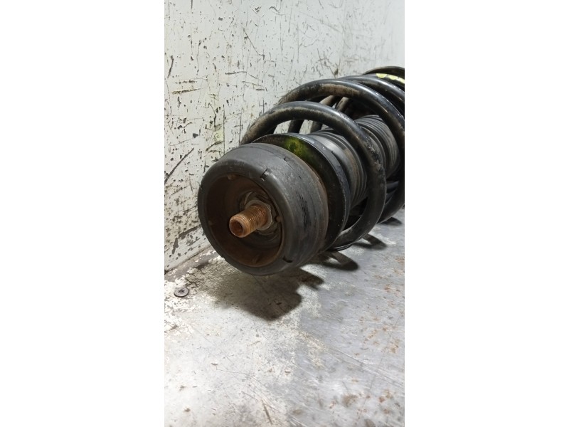 Recambio de amortiguador delantero derecho para audi a3 (8l) 1.8 attraction referencia OEM IAM 1J0413031R  