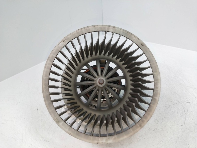 Recambio de motor calefaccion para volkswagen polo (9n1) 1.2 referencia OEM IAM   