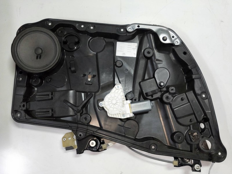 Recambio de elevalunas delantero izquierdo para mercedes clase cla (w117) shooting brake cla 220 d (117.903) referencia OEM IAM 