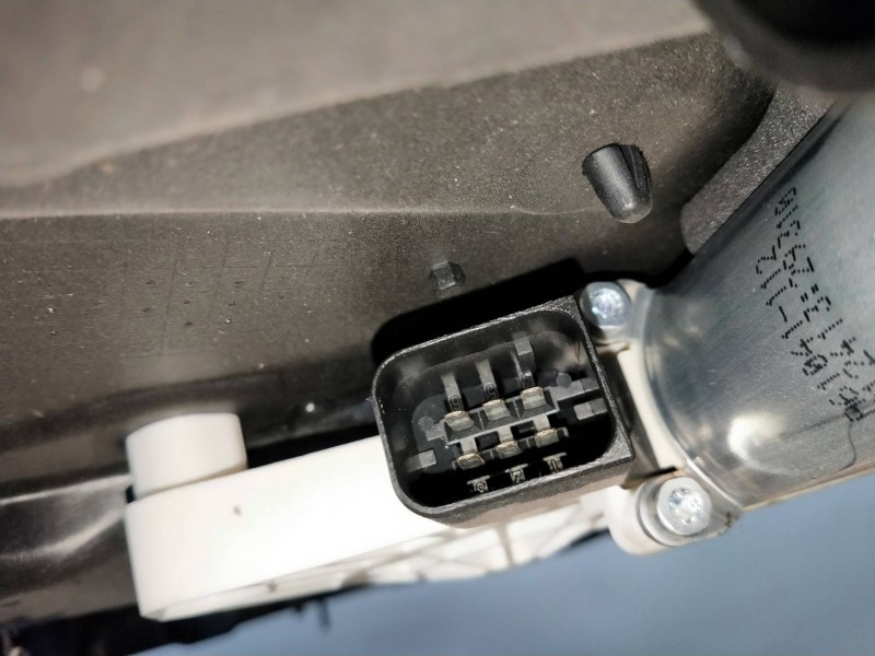 Recambio de elevalunas delantero izquierdo para mercedes clase cla (w117) shooting brake cla 220 d (117.903) referencia OEM IAM 