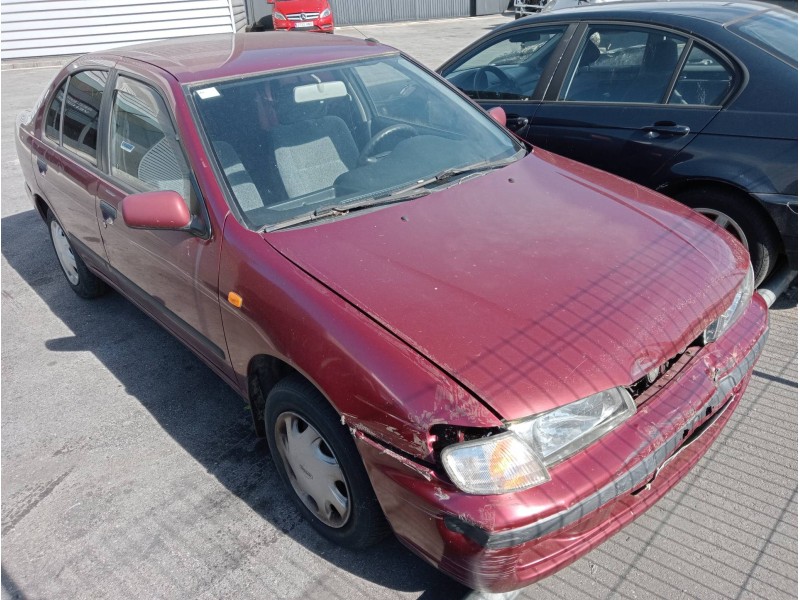 nissan almera (n15) del año 1999