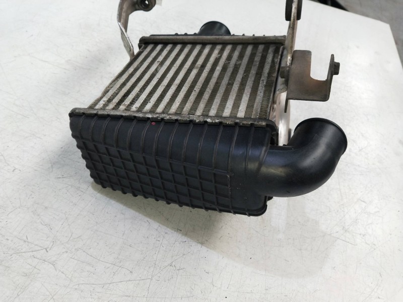 Recambio de intercooler para hyundai trajet (fo) 2.0 crdi gls referencia OEM IAM 2827027120  