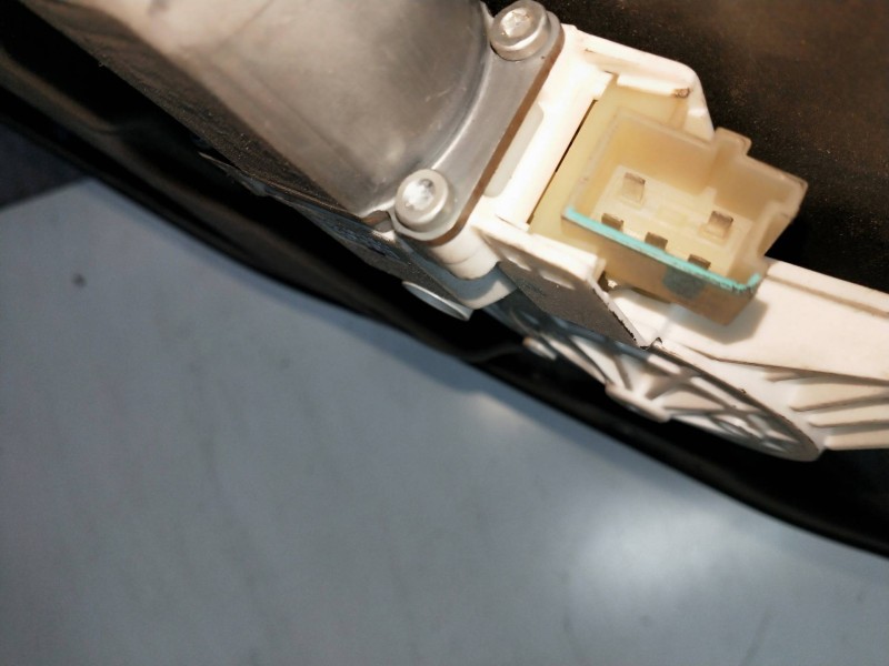 Recambio de elevalunas trasero derecho para mercedes clase m (w164) 320 / 350 cdi (164.122) referencia OEM IAM 996149102  5P