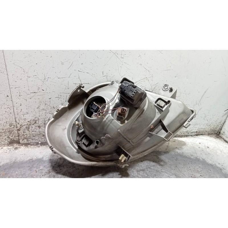 Recambio de faro izquierdo para opel vivaro combi 2.9t corto referencia OEM IAM 7700311371 91165719 
