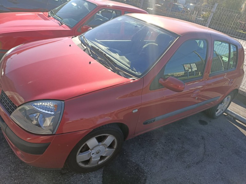 renault clio ii fase ii (b/cb0) del año 2004