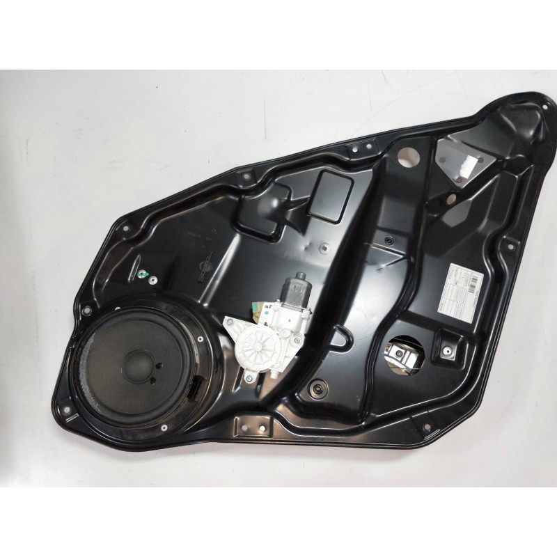 Recambio de elevalunas trasero izquierdo para mercedes clase m (w164) 320 / 350 cdi (164.122) referencia OEM IAM 996150102  5P