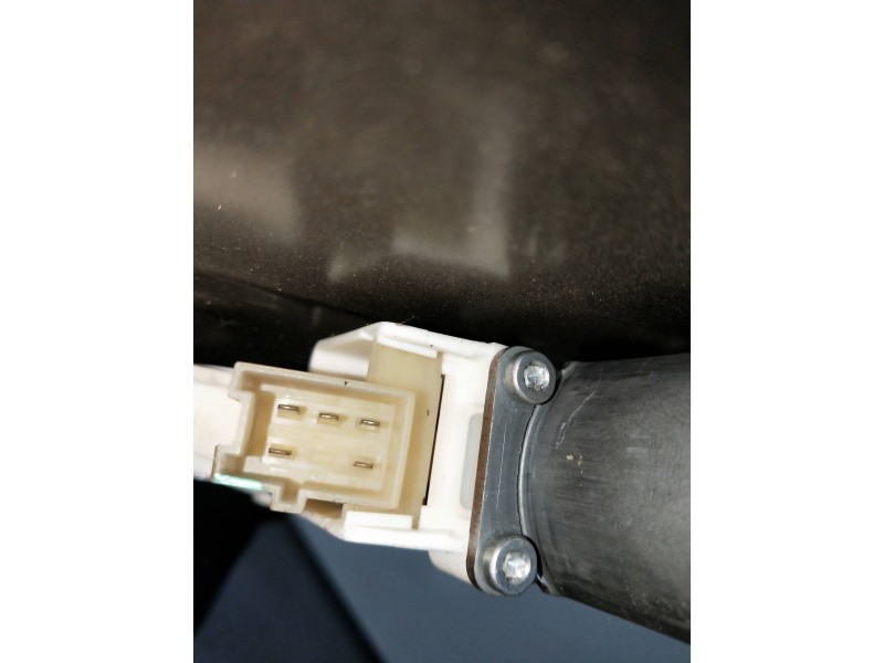 Recambio de elevalunas trasero izquierdo para mercedes clase m (w164) 320 / 350 cdi (164.122) referencia OEM IAM 996150102  5P