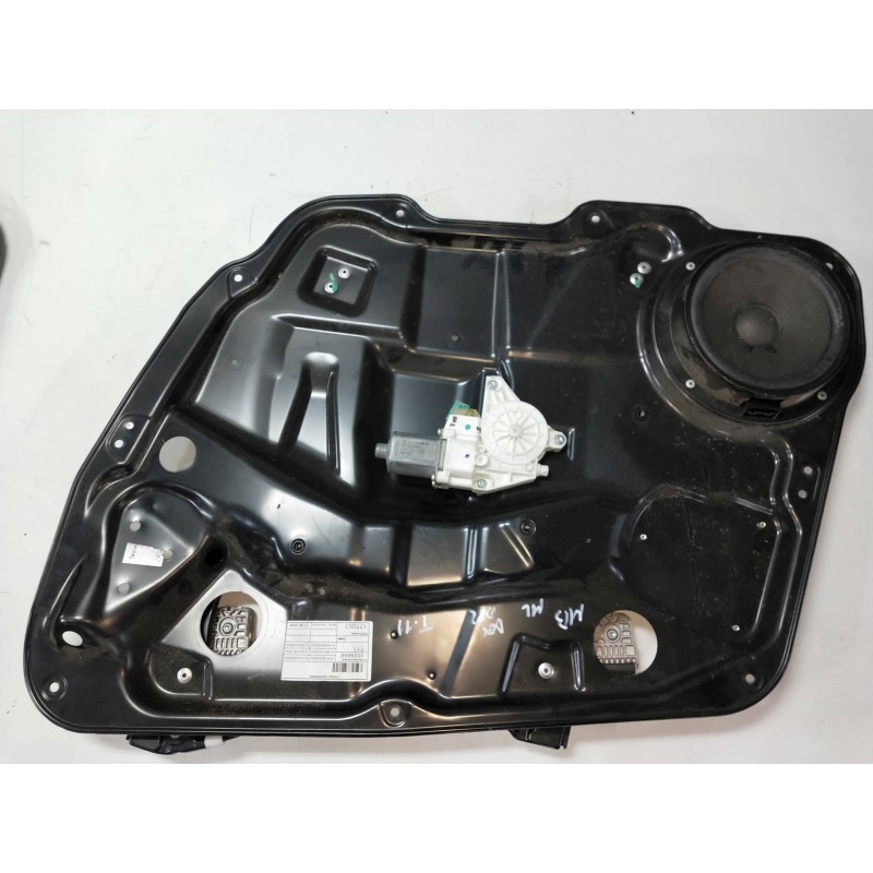 Recambio de elevalunas delantero derecho para mercedes clase m (w164) 320 / 350 cdi (164.122) referencia OEM IAM A2518200842 997