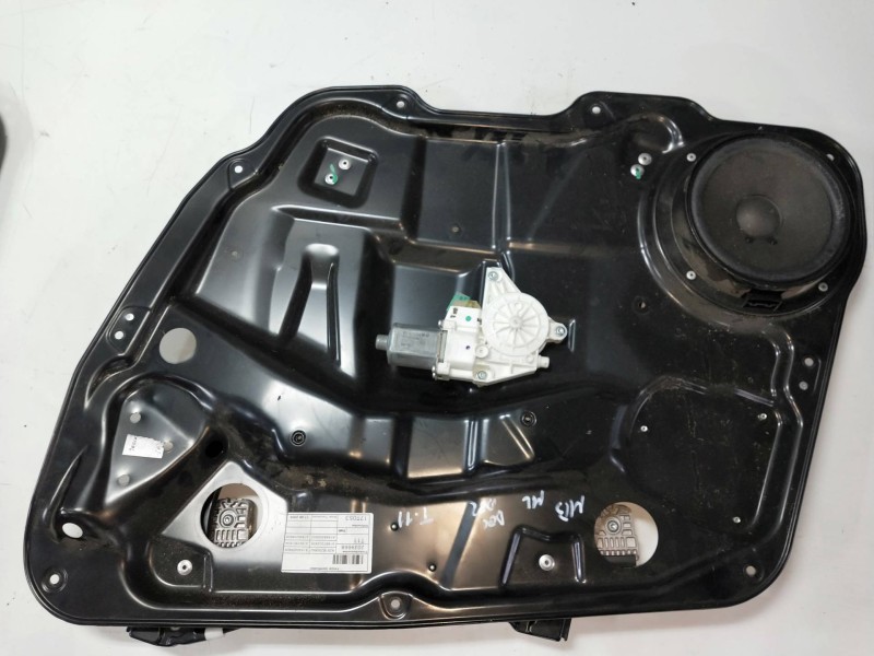 Recambio de elevalunas delantero derecho para mercedes clase m (w164) 320 / 350 cdi (164.122) referencia OEM IAM A2518200842 997