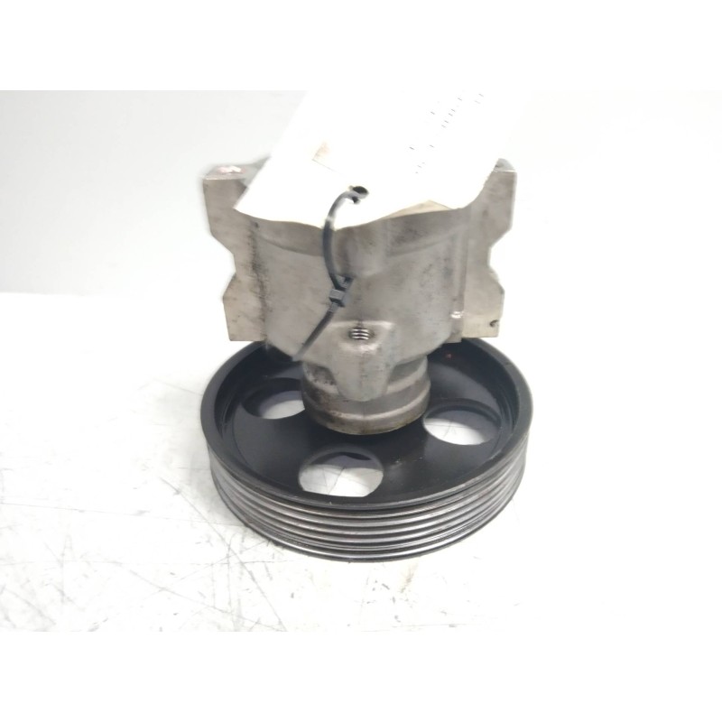 Recambio de bomba direccion para citroen xsara berlina 2.0 hdi sx (66kw) referencia OEM IAM 9635445780 26086654 