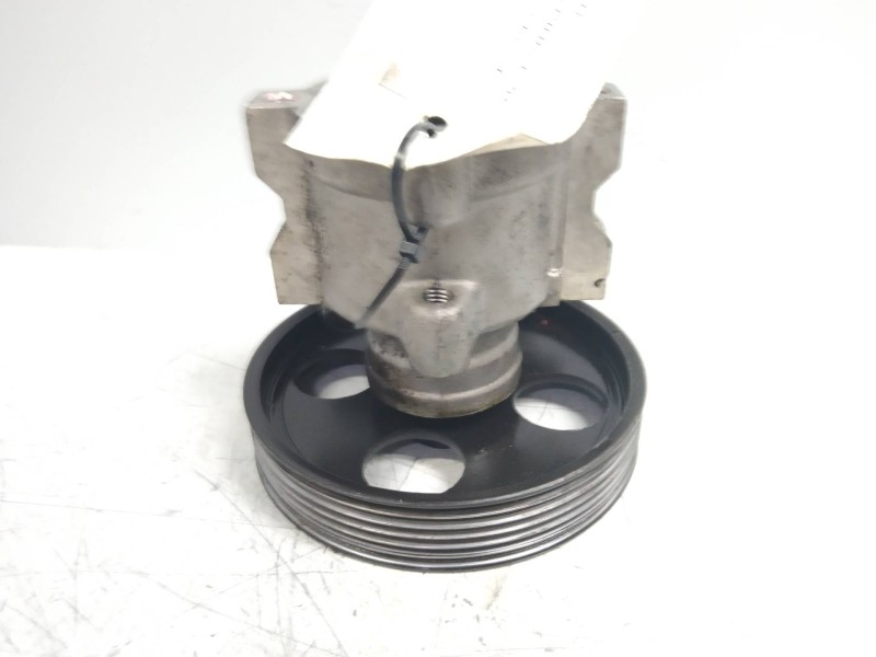 Recambio de bomba direccion para citroen xsara berlina 2.0 hdi sx (66kw) referencia OEM IAM 9635445780 26086654 