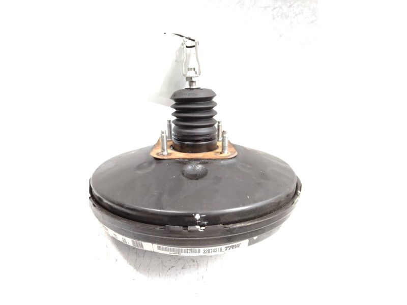 Recambio de servofreno para nissan micra (k13) 1.2 cat referencia OEM IAM 32074316  