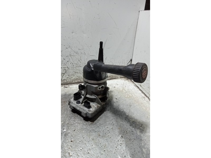 Recambio de bomba direccion para peugeot 308 sw confort referencia OEM IAM 9684979180  
